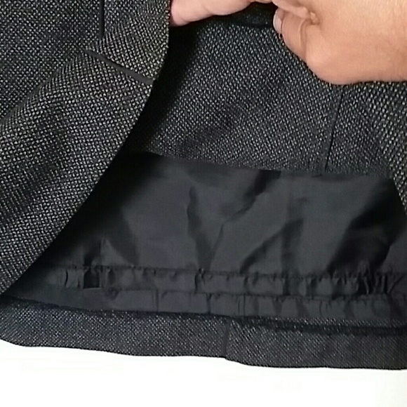 Nice Ann Taylor Skirt - Picture 3 of 6